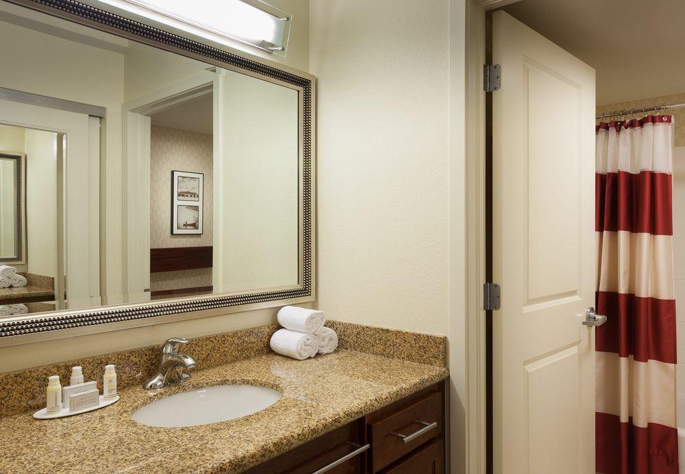 Residence Inn By Marriott Miami Airport Экстерьер фото