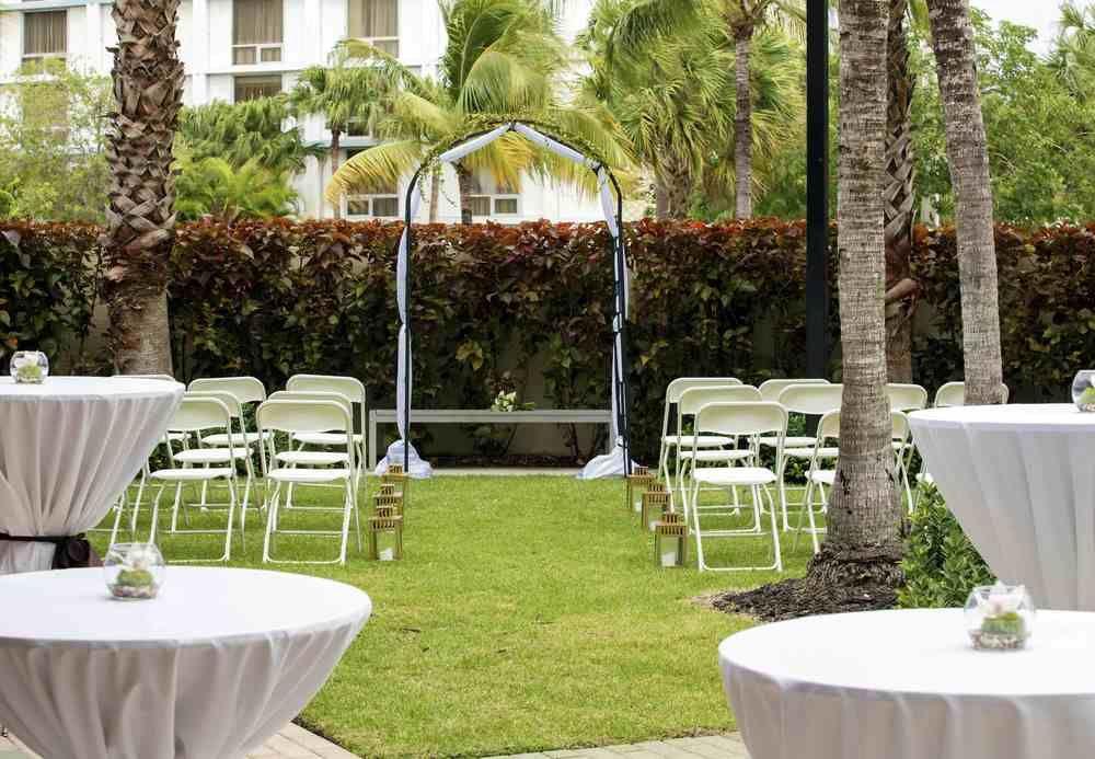 Residence Inn By Marriott Miami Airport Экстерьер фото