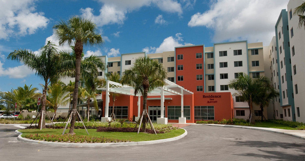 Residence Inn By Marriott Miami Airport Экстерьер фото