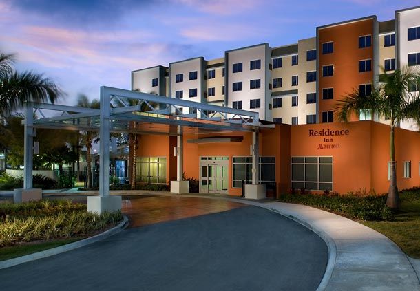 Residence Inn By Marriott Miami Airport Экстерьер фото