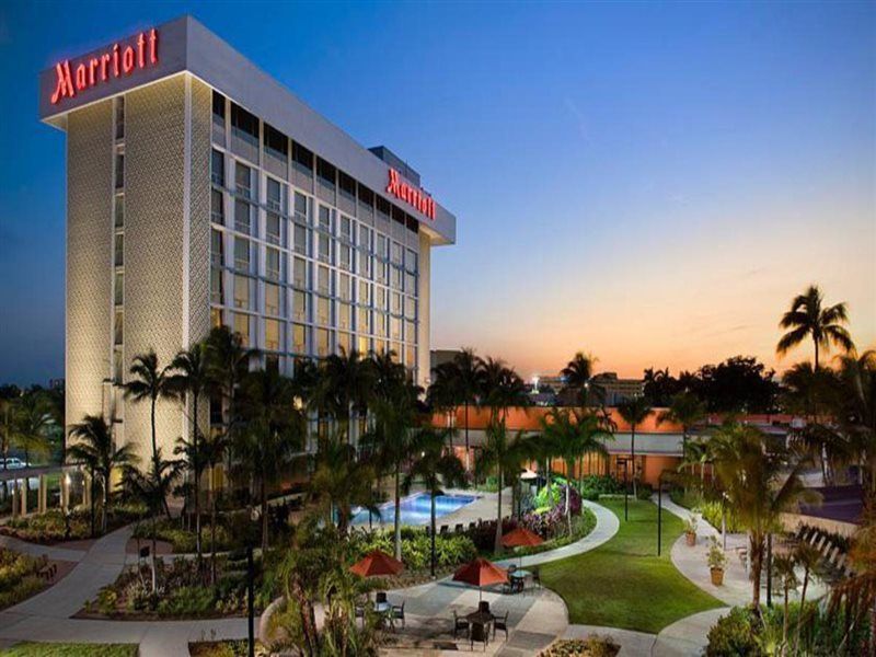 Residence Inn By Marriott Miami Airport Экстерьер фото