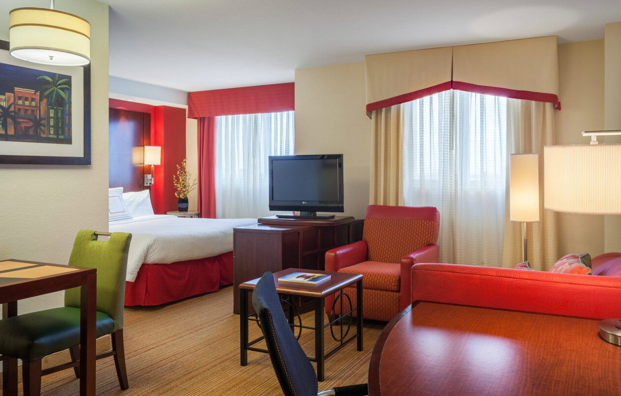 Residence Inn By Marriott Miami Airport Экстерьер фото