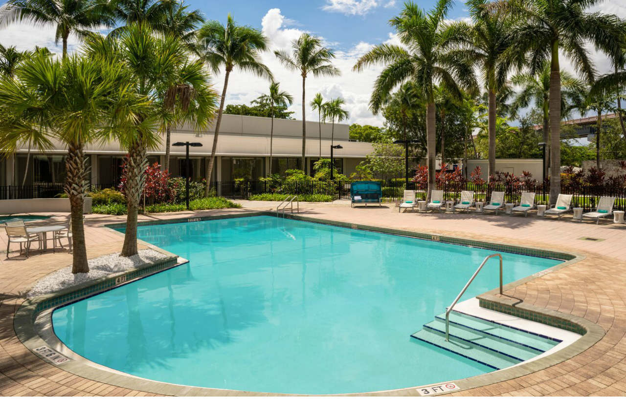 Residence Inn By Marriott Miami Airport Экстерьер фото